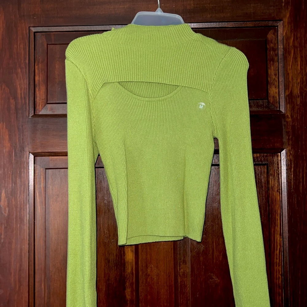 Kendall & Kyle Long Sleeve Top